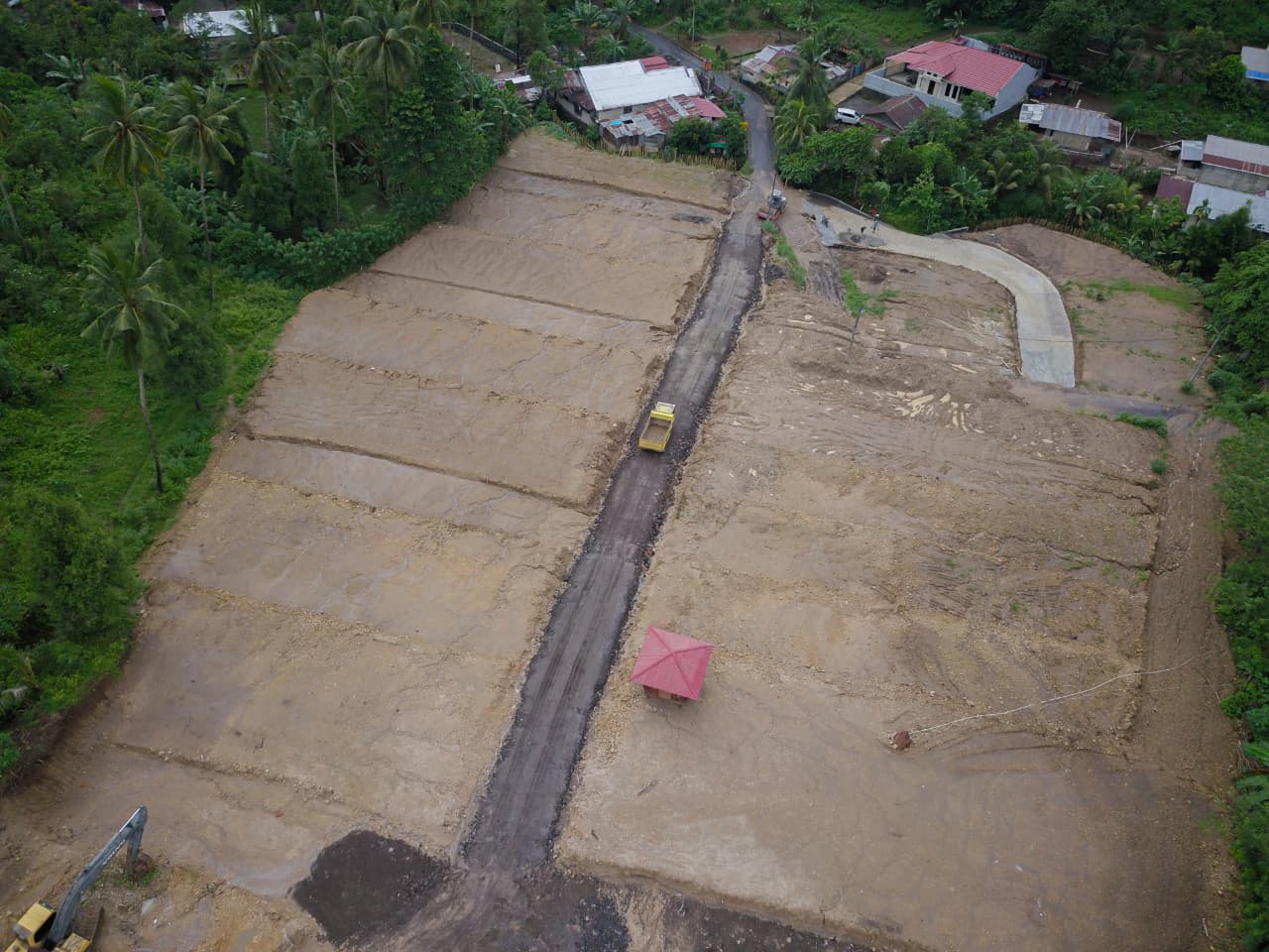 Akses jalan Poliland Kairagi